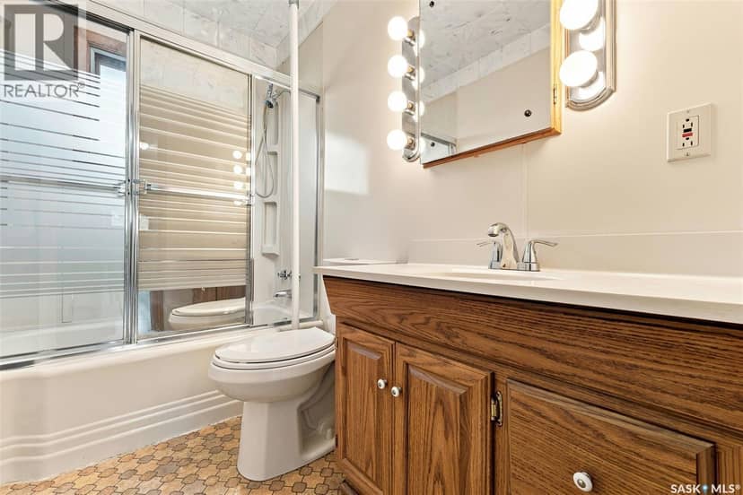 1564 Horace STREET — photo 18 of 32