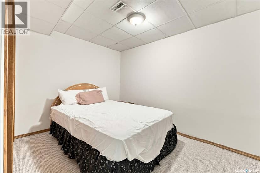 1564 Horace STREET — photo 21 of 32