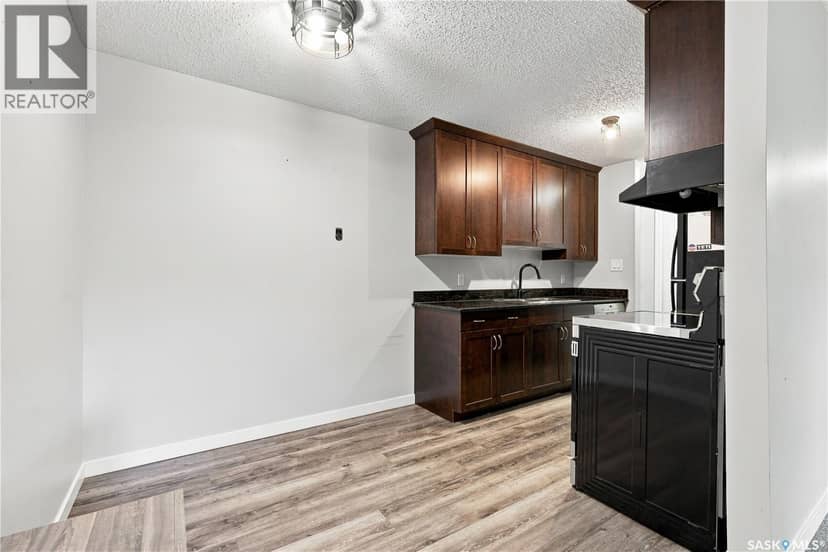 213 2233 St Henry AVENUE — photo 13 of 32