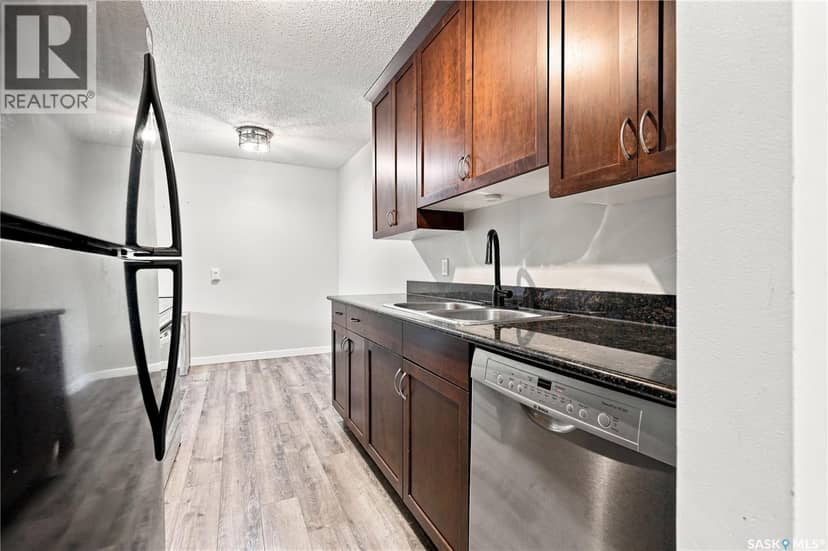213 2233 St Henry AVENUE — photo 10 of 32