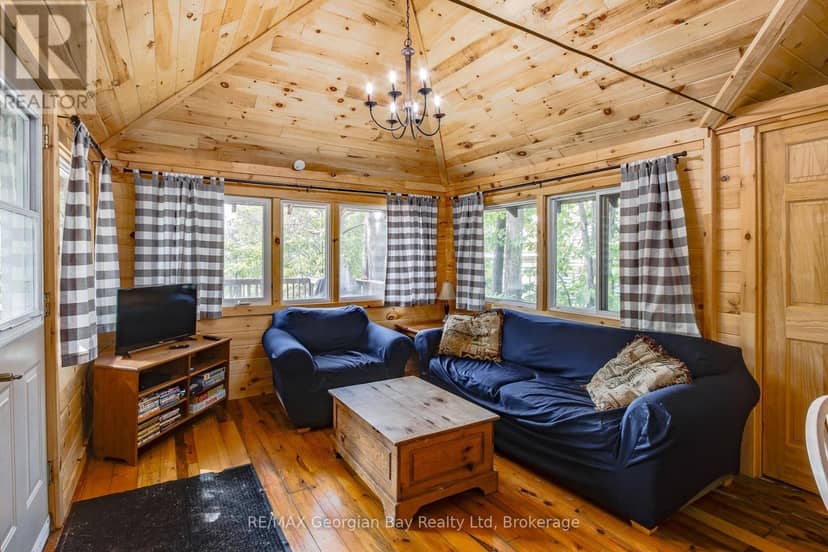 68 Tiny Beaches Road S — photo 11 of 38