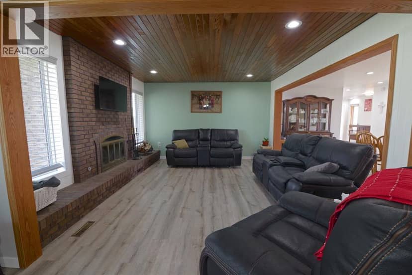 95005 Range Rd 154, Taber, AB — photo 14 of 40