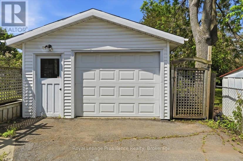 24 Harvest Crescent — photo 29 of 36