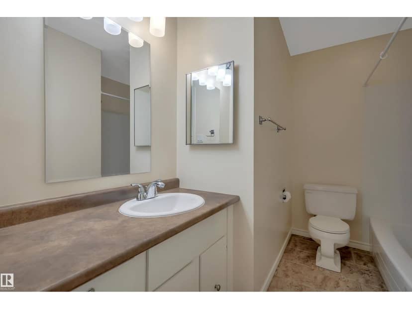 14644 52 ST NW — photo 31 of 40