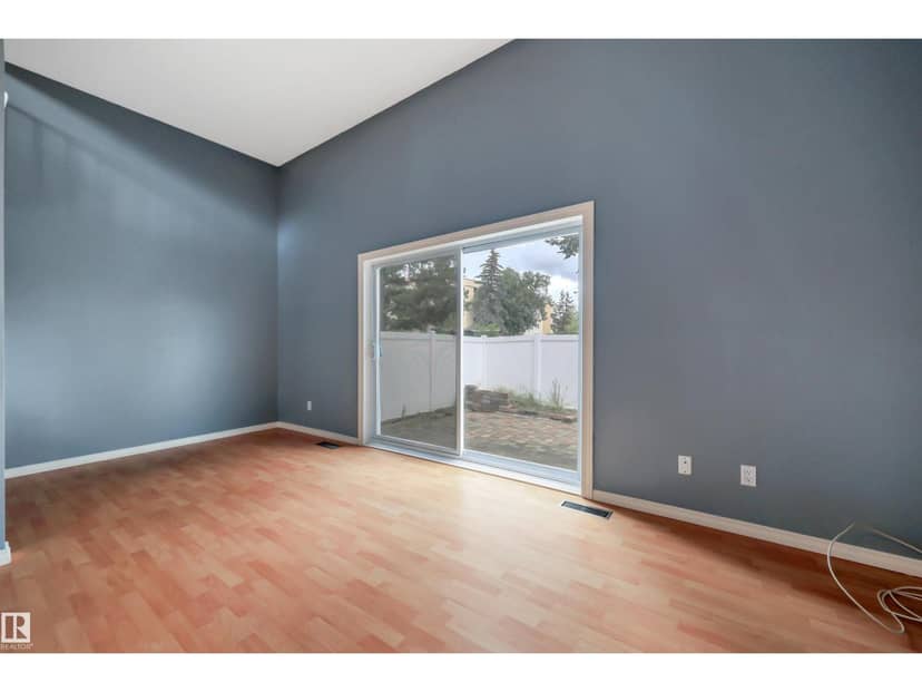14644 52 ST NW — photo 9 of 40