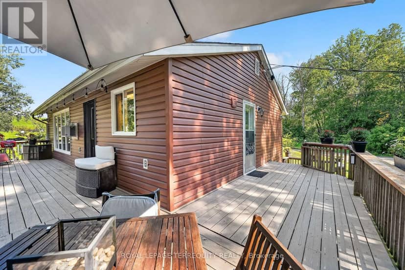 135 Izumi Way — photo 12 of 40