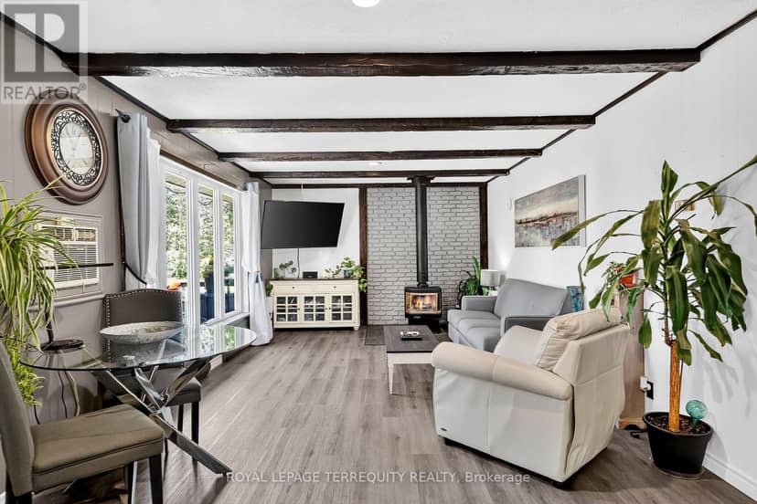 135 Izumi Way — photo 22 of 40