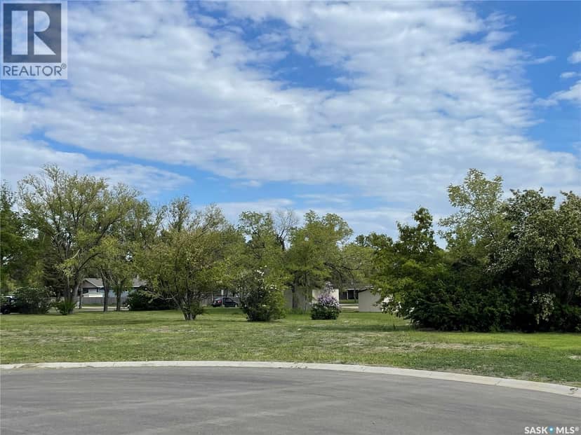 28 Kenney CRESCENT, Weyburn, photo 3