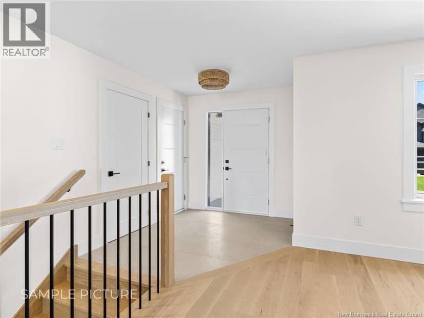 454 Gaspé Street — photo 8 of 39