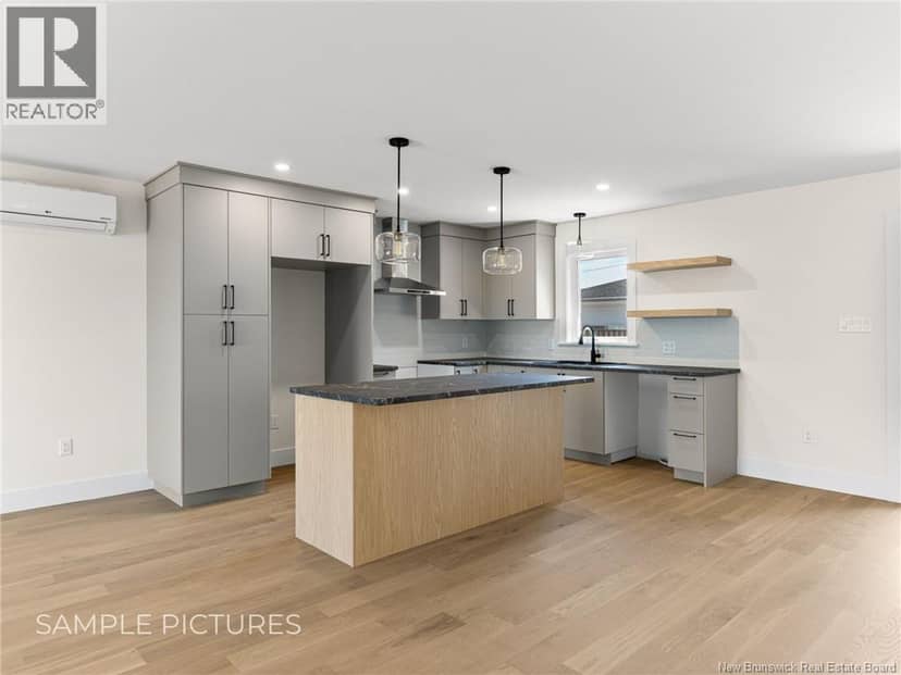 454 Gaspé Street — photo 16 of 39