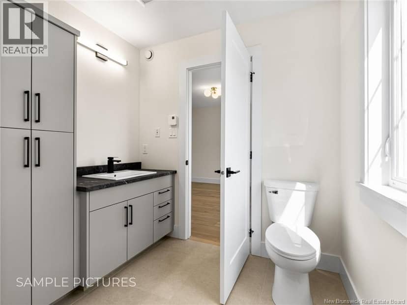 454 Gaspé Street — photo 35 of 39