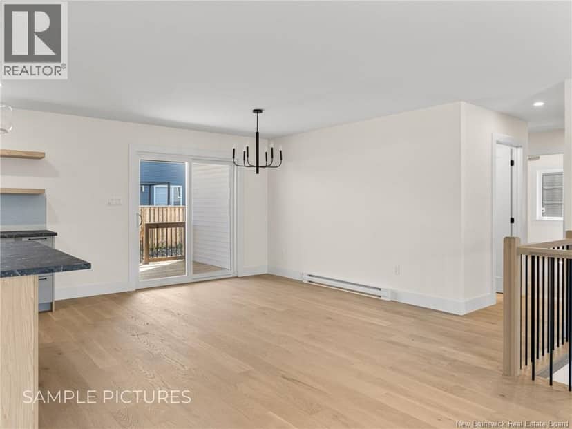 454 Gaspé Street — photo 15 of 39