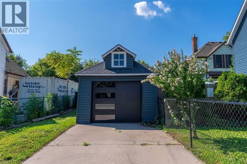 224 VIDAL STREET South — photo 5 of 40