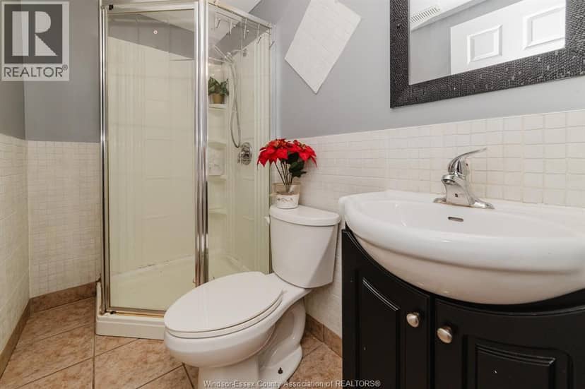 3018 Grandview Street — photo 19 of 25