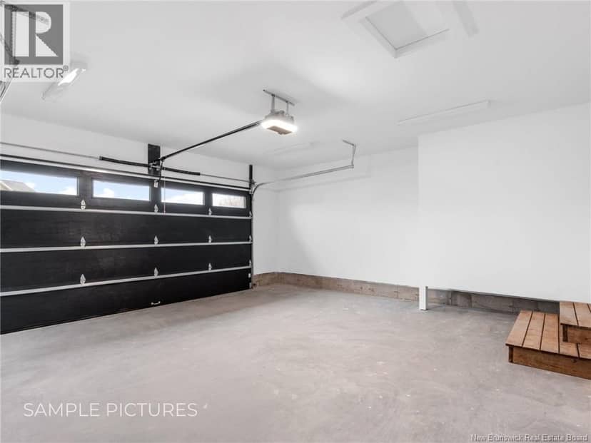 437 Gaspé Street — photo 25 of 26