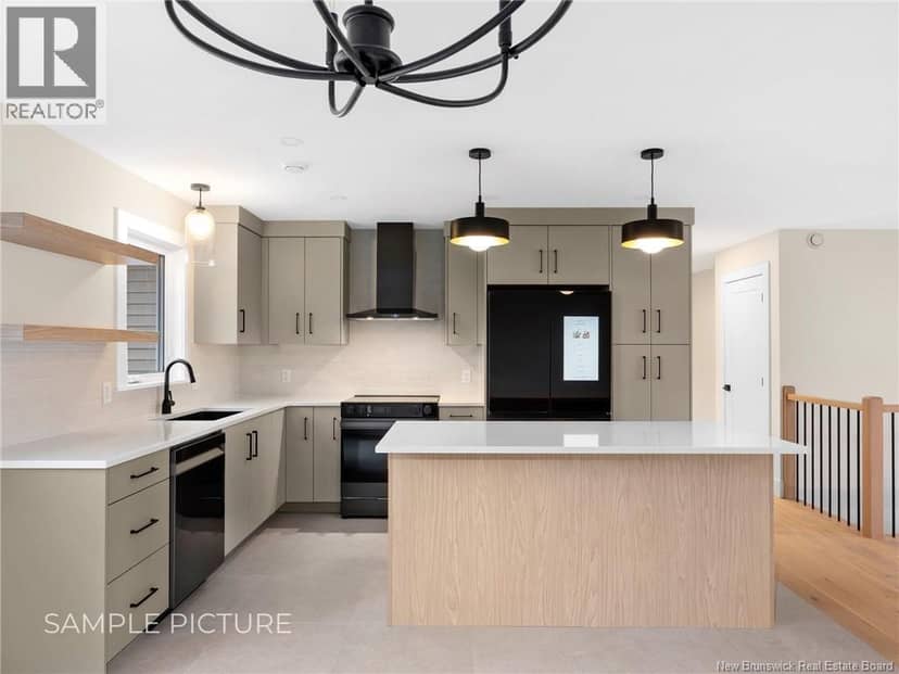 437 Gaspé Street — photo 4 of 26