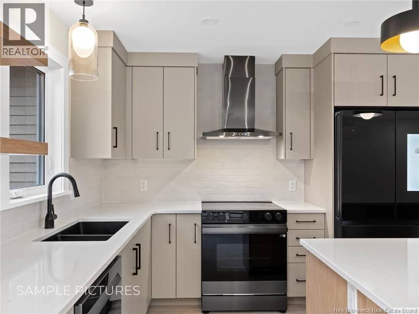 437 Gaspé Street — photo 7 of 26
