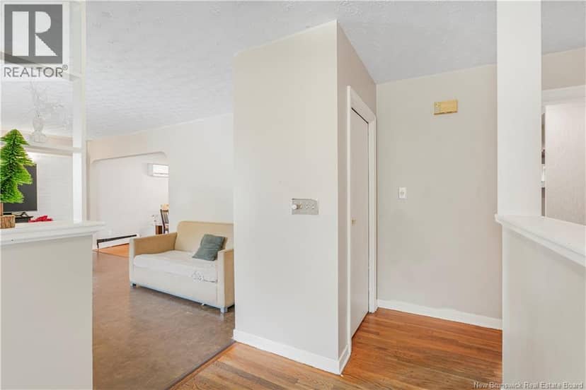 1019 York Street — photo 17 of 40