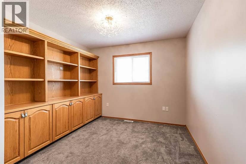 502, 165 South Ridge Drive SE — photo 23 of 38