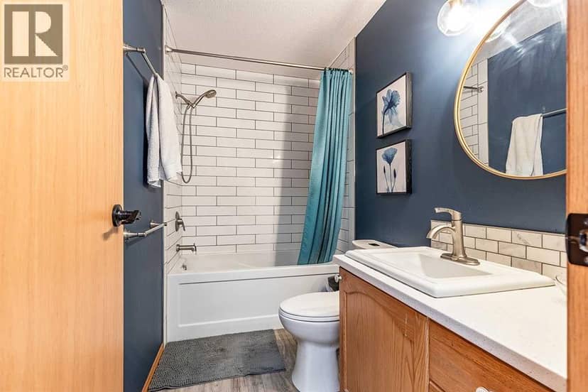 502, 165 South Ridge Drive SE — photo 17 of 38