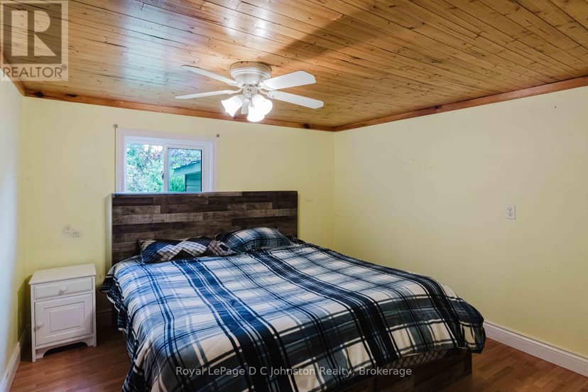229 Edward Street — photo 19 of 38