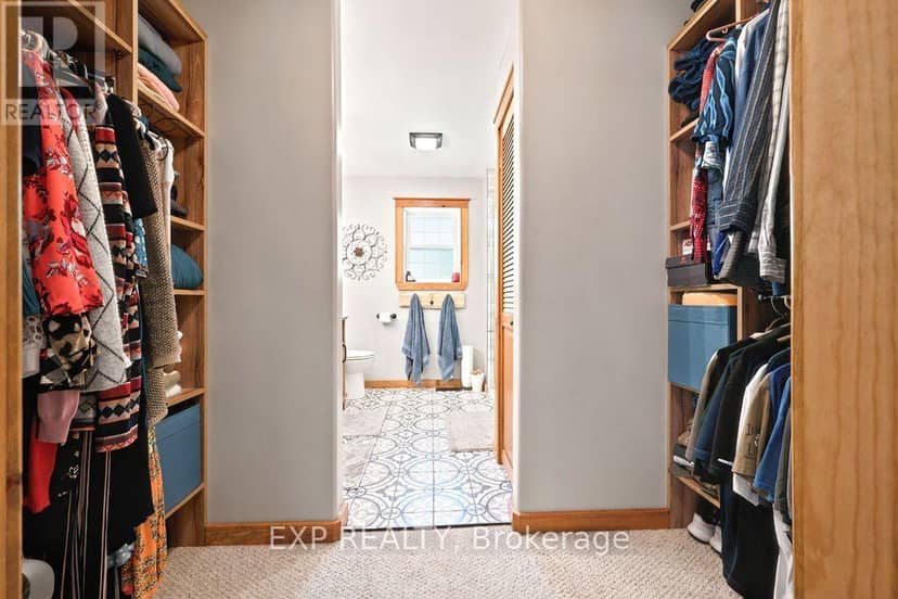 61 Rosebrugh Road — photo 36 of 40