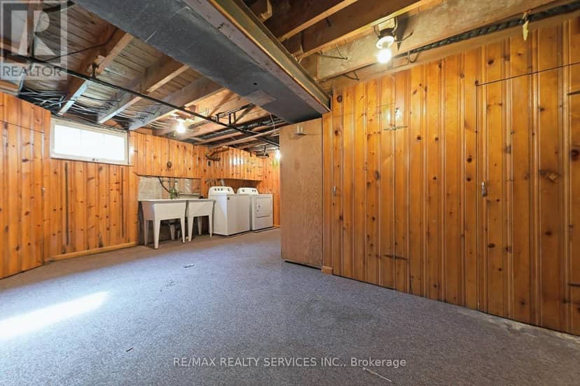 54 Woodward Avenue — photo 31 of 40