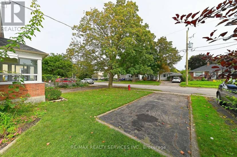 54 Woodward Avenue — photo 40 of 40