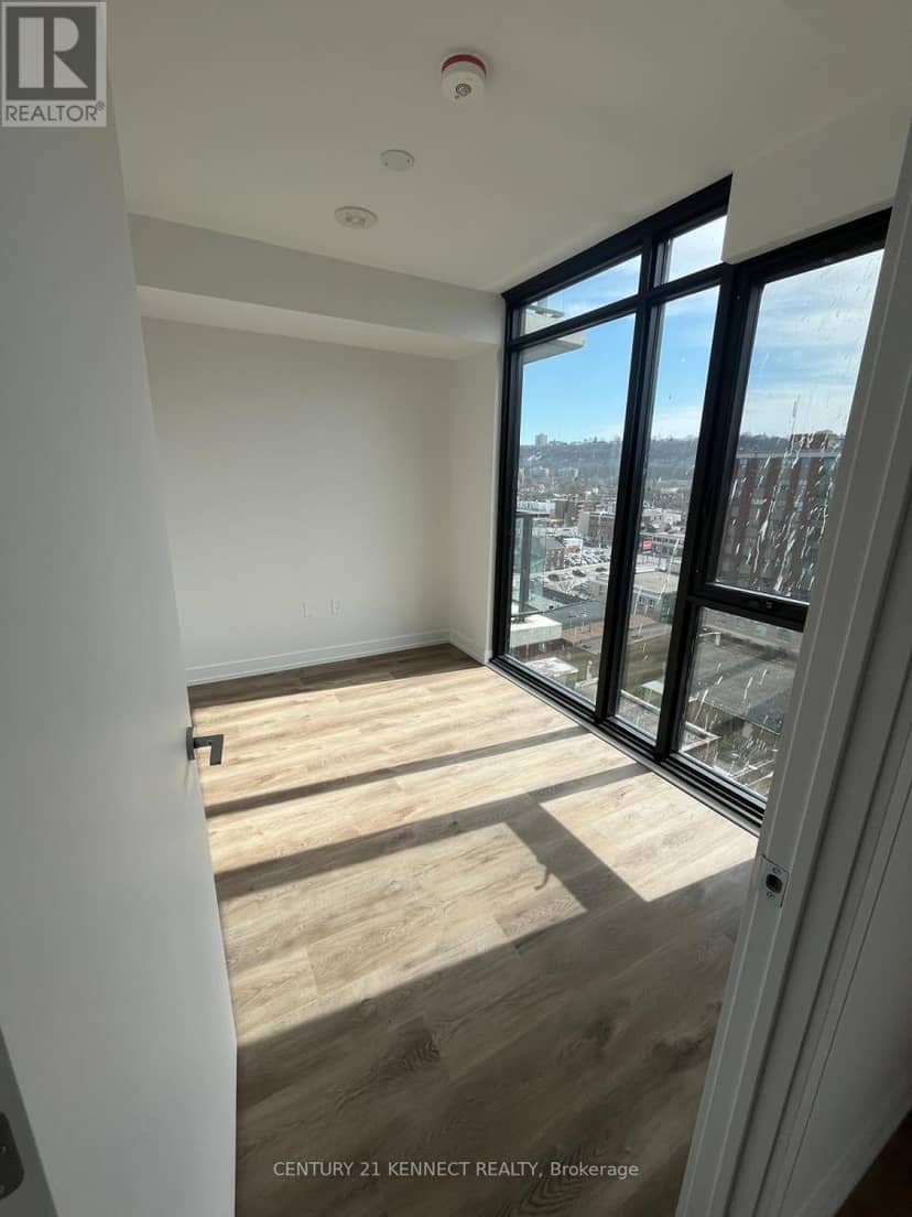 1108 - 1 Jarvis Street — photo 11 of 16