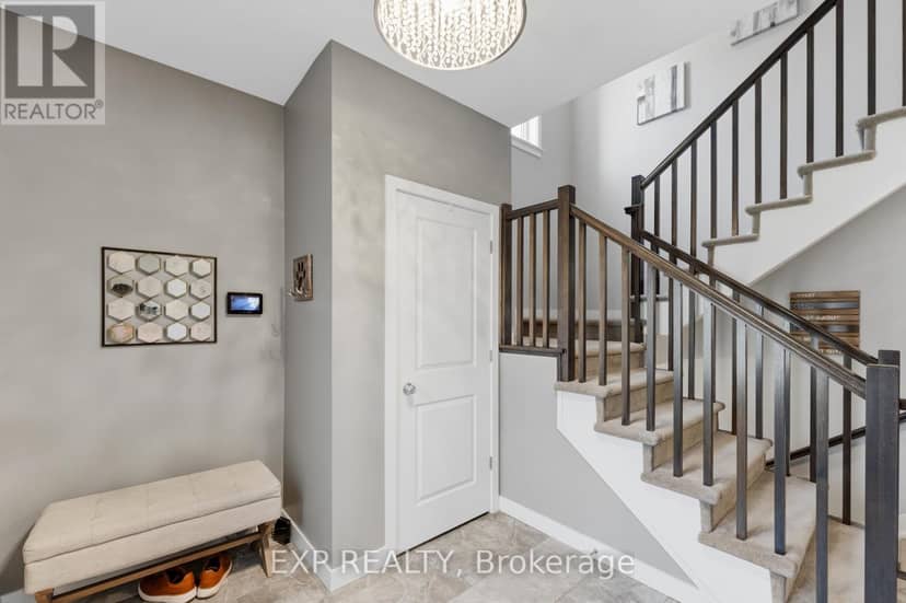 307 Oxer Place — photo 3 of 40