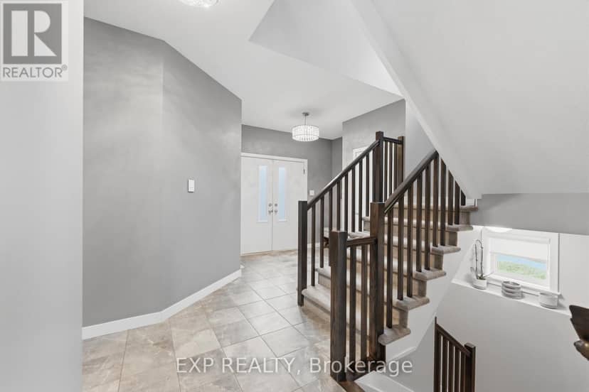 307 Oxer Place — photo 4 of 40