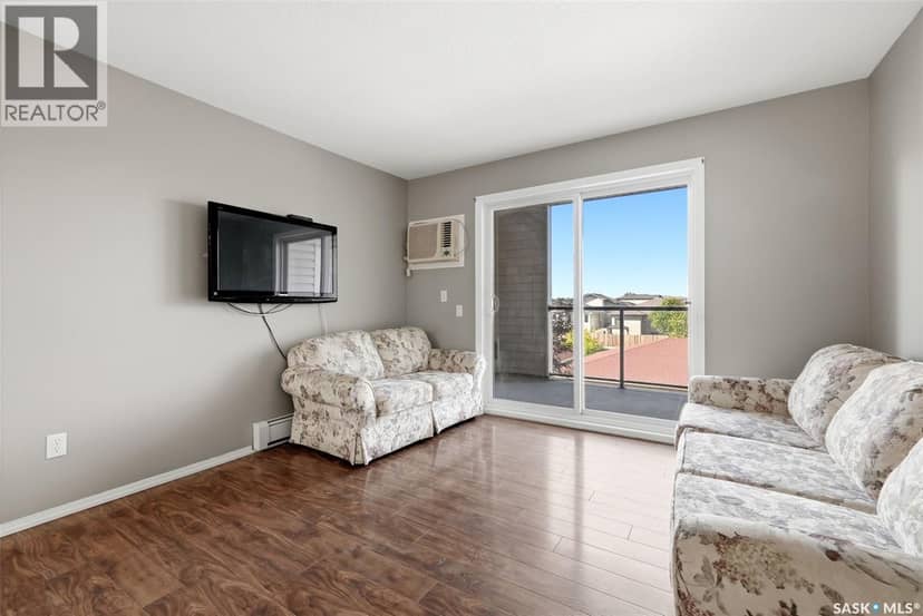309 E 1300 Stockton STREET, Regina, photo 3