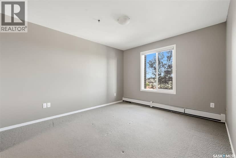 309 E 1300 Stockton STREET — photo 9 of 27
