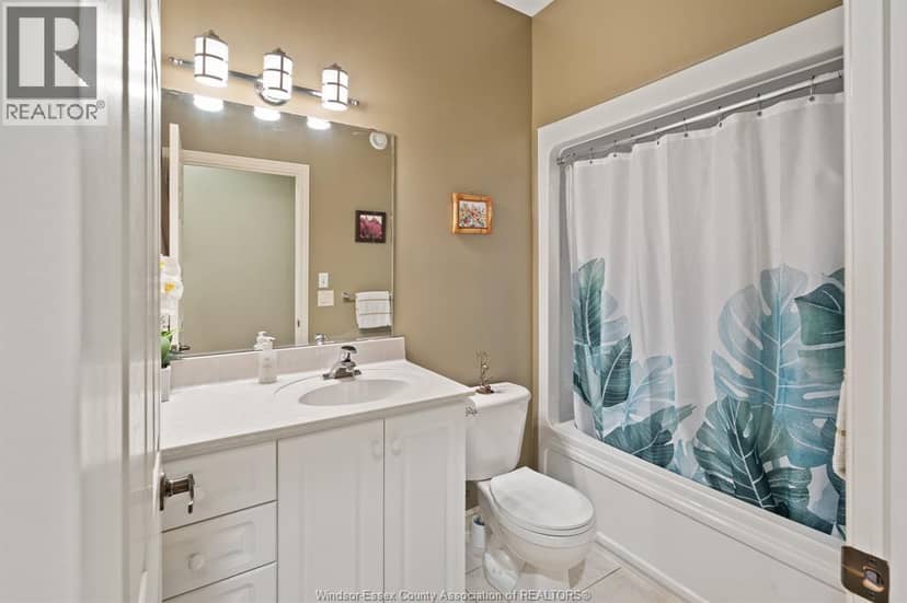 501 Lake Drive — photo 21 of 40