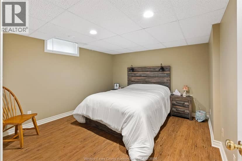 501 Lake Drive — photo 32 of 40