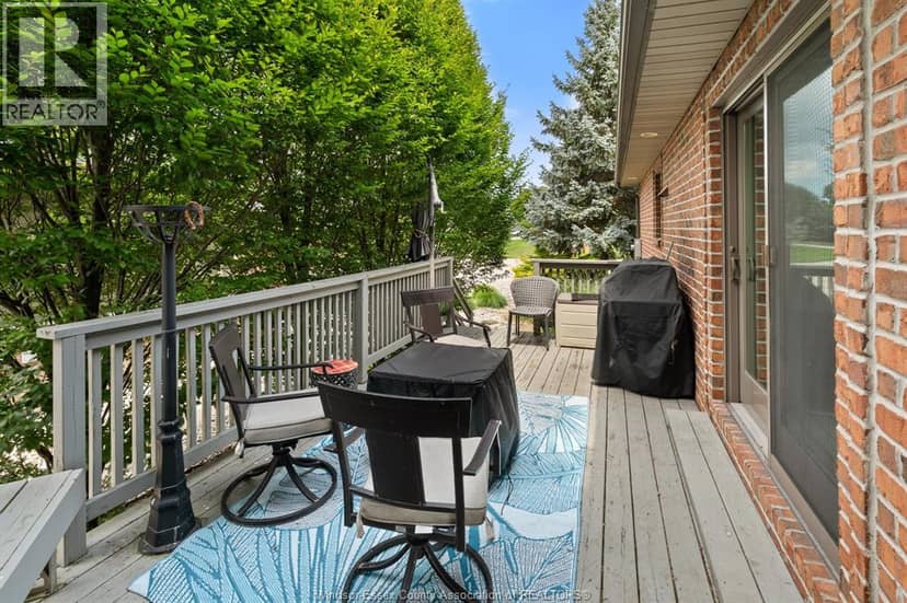 501 Lake Drive — photo 35 of 40