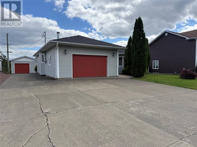 8 Harmsworth Drive, Grand Falls-Windsor, photo 5