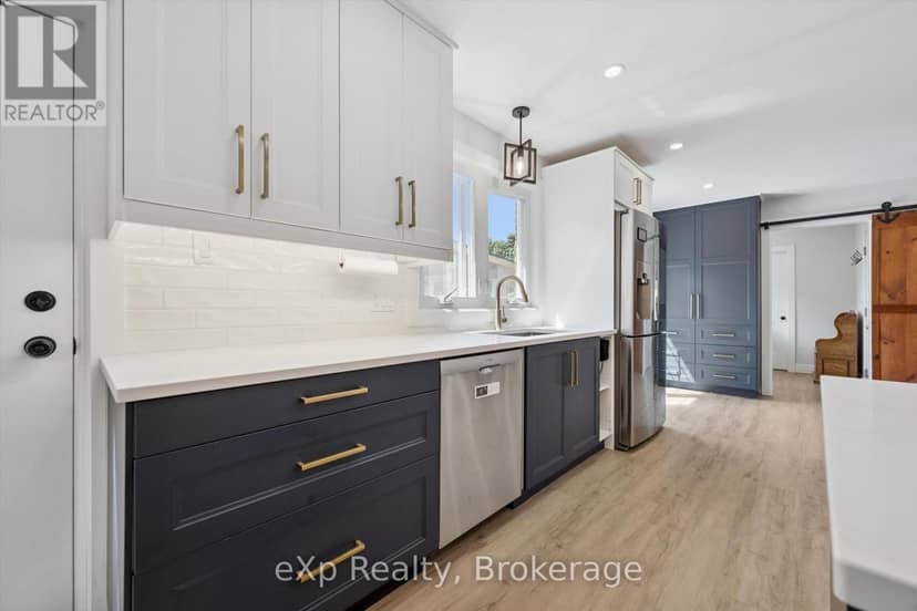 17 Carmine Place — photo 13 of 40