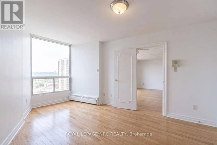 1301 - 15 Towering Heights Boulevard — photo 21 of 40