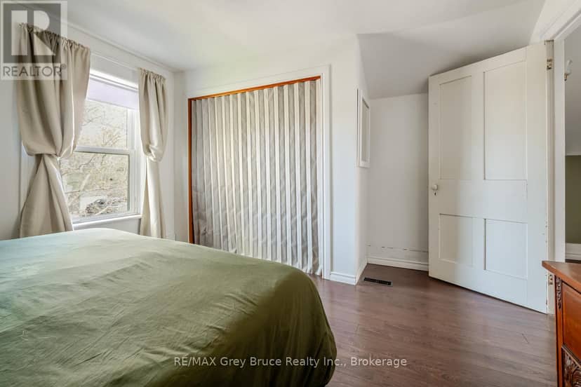 105 Main Street — photo 36 of 40