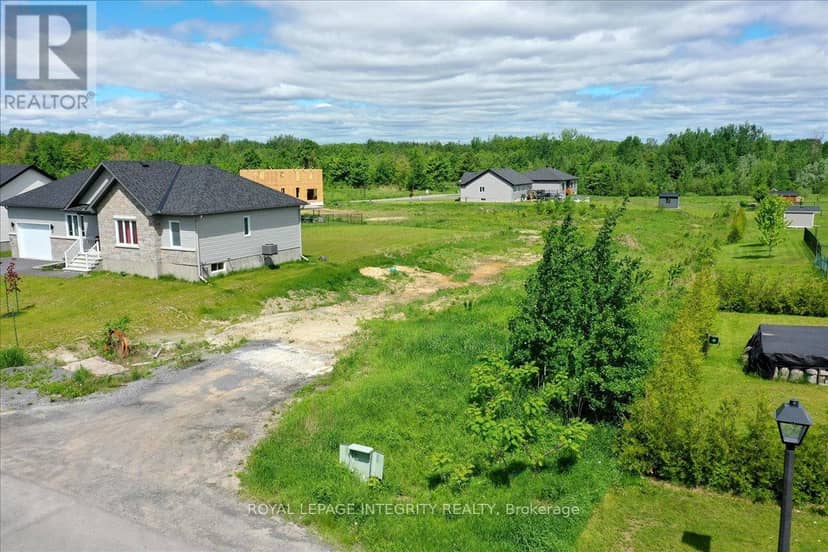 237 Roxanne Street — photo 3 of 14