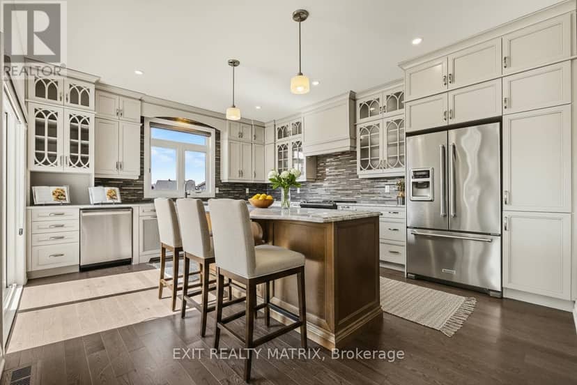 401 Bruges Street — photo 4 of 22