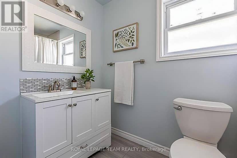 124 Kennevale Drive — photo 17 of 30