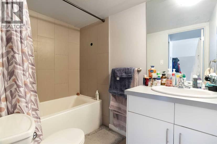 5F, 515 17 Avenue SW — photo 15 of 25