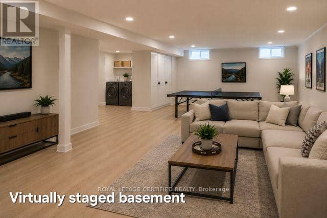 1149 Barr Crescent — photo 25 of 31