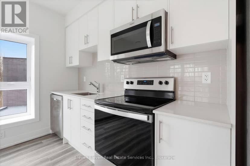 301 - 1100 Lackner Place — photo 9 of 34