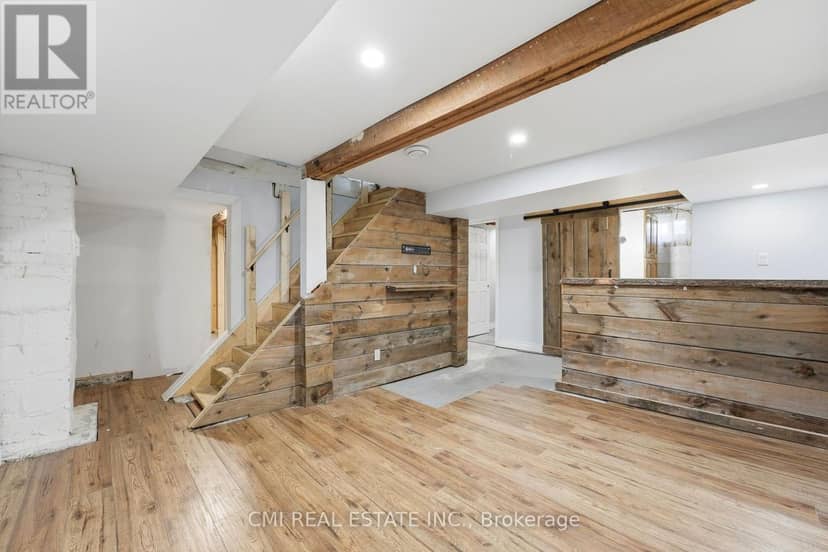 355 Joffre Avenue — photo 18 of 27