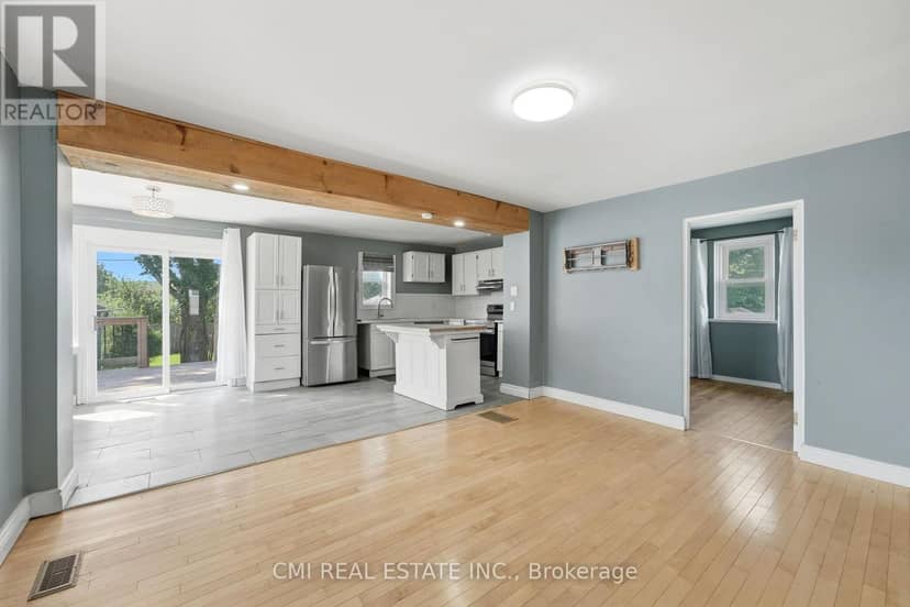 355 Joffre Avenue — photo 4 of 27