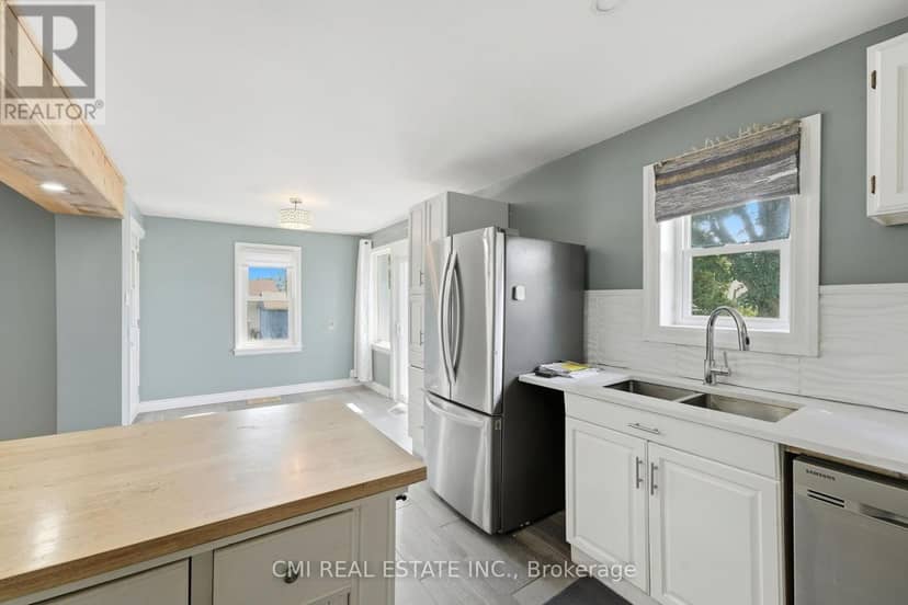 355 Joffre Avenue — photo 9 of 27