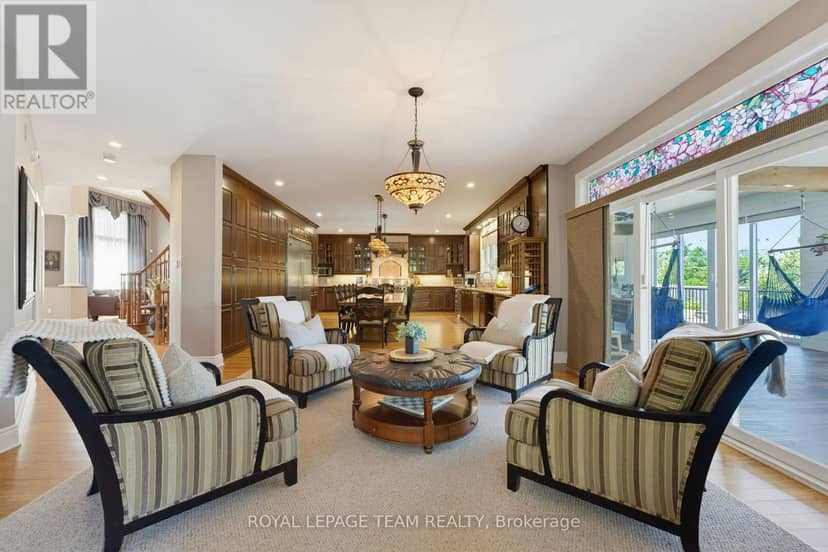 7 Tradewinds Drive — photo 15 of 40